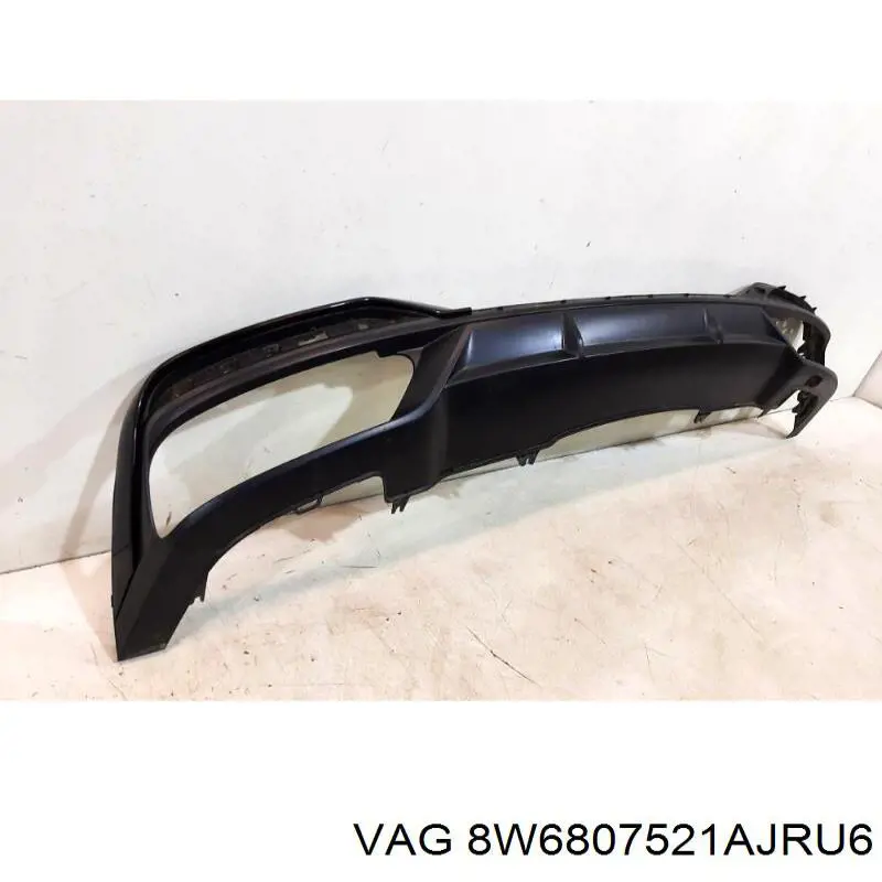 Спойлер заднього бампера 8W6807521AJRU6 VAG