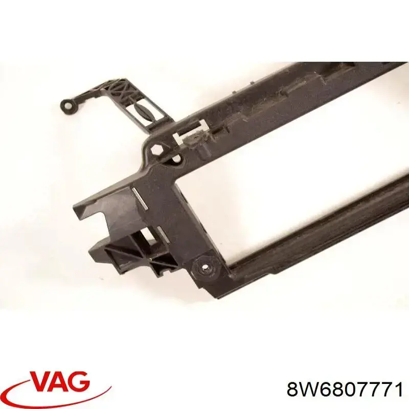 Кронштейн бампера переднього, центральний FPS FP1237991 ціна, від 49.88 USD
