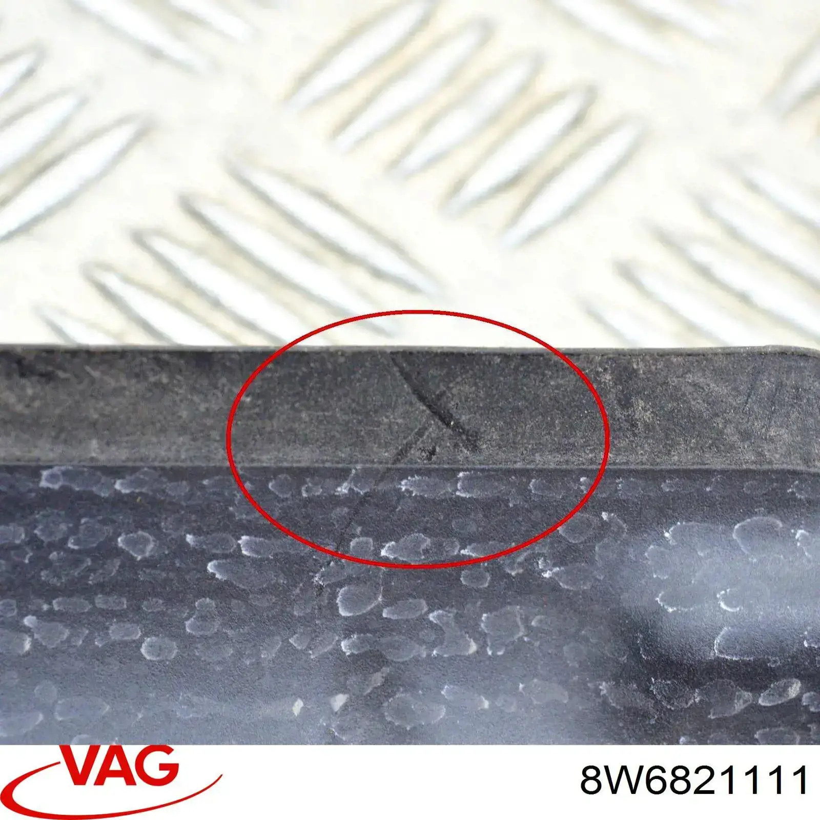 Ущільнювач крила VAG 8W6821111 ціна, від 7.76 USD