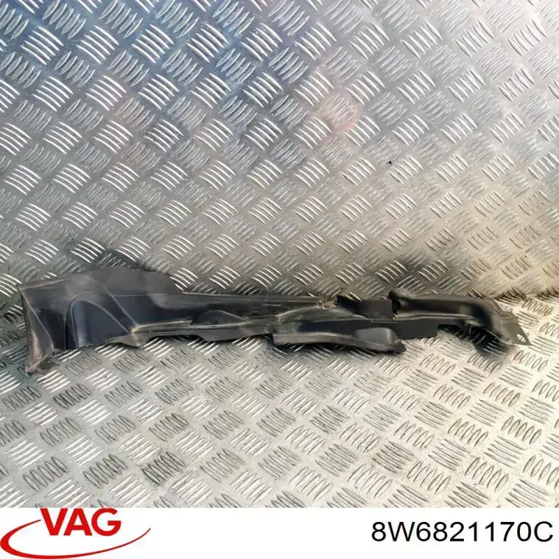 Купити 8W6821170C VAG Заглушка жабо збоку