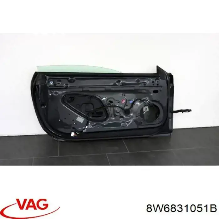 8W6831051B VAG Дверь передня ліва
