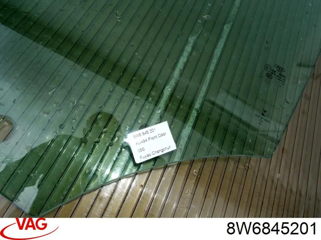 Скло передніх дверей, лівих VAG 8W6845201 ціна, від 63.09 USD