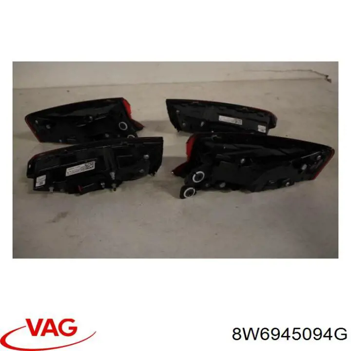 8W6945094G VAG Ліхтар задній правий, внутрішній