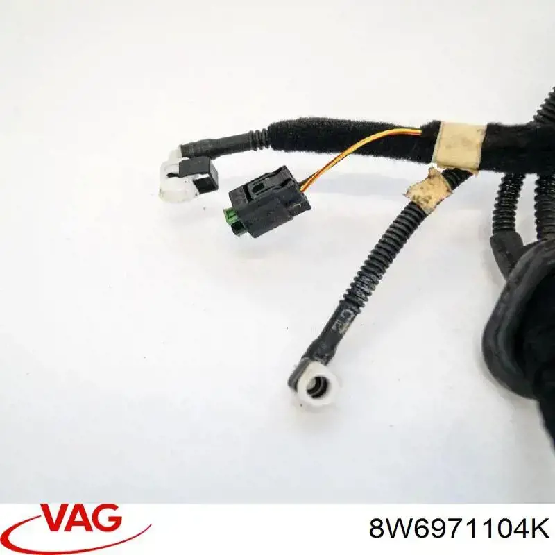  8W6971104K VAG