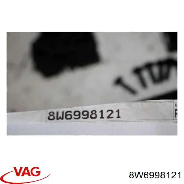 Купити 8W6998121 VAG Кронштейн-адаптер кріплення фари передньої, лівою