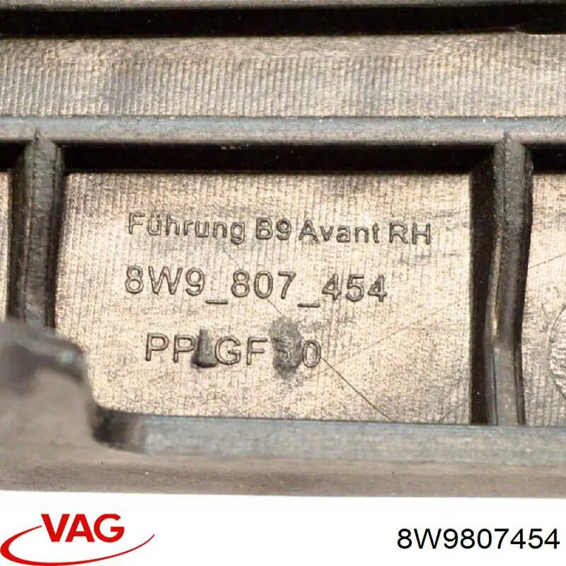 Направляюча заднього бампера, права VAG 8W9807454 ціна, від 12.67 USD