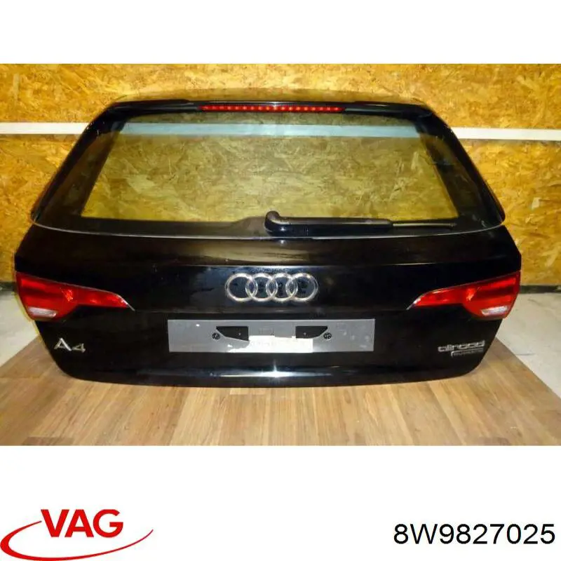 8W9827025 VAG Треті двері