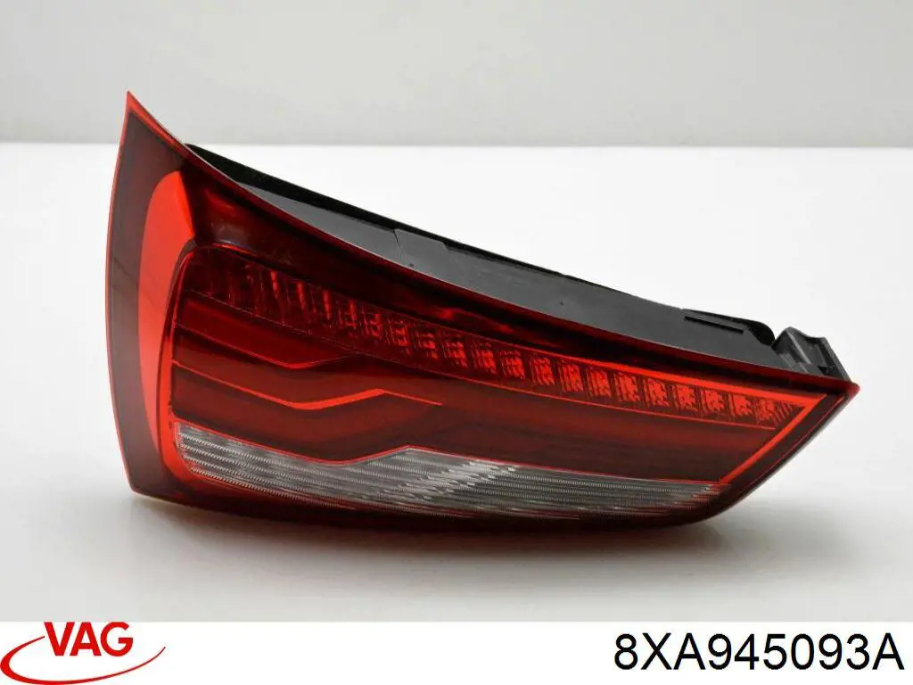 Ліхтар задній лівий VAG 8XA945093A ціна, від 393.94 USD