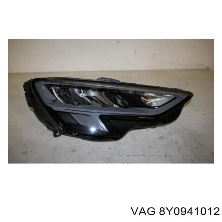 Фара правая VAG 8Y0941012 ціна, від 186.11 USD