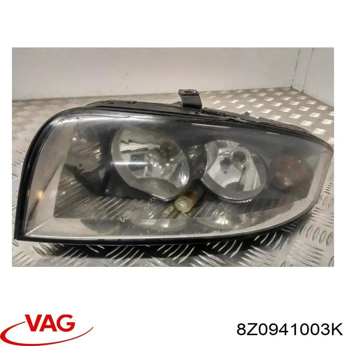 Фари VAG 8Z0941003K ціна, від 266.27 USD