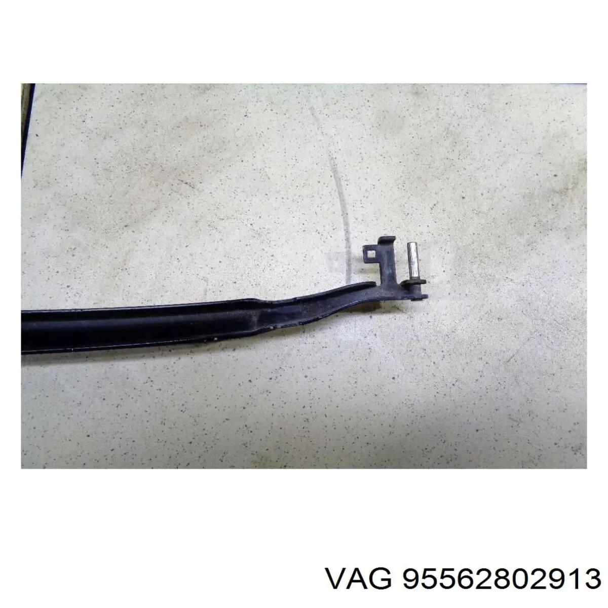  VAG 95562802913 ціна, від 67.71 USD