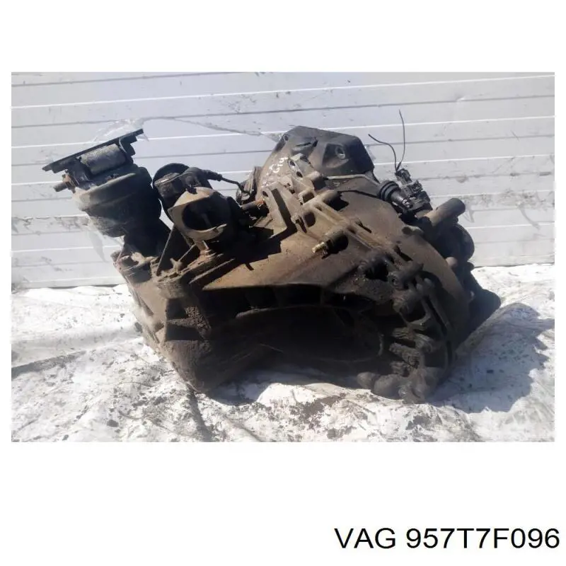 МКП в зборі VAG 957T7F096 ціна, від 139.36 USD