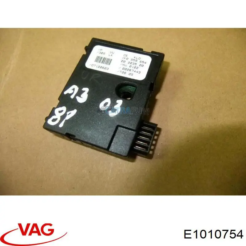 E1010754 VAG Дзеркало заднього виду, ліве