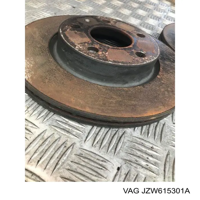 JZW615301A VAG Гальмо дискове переднє