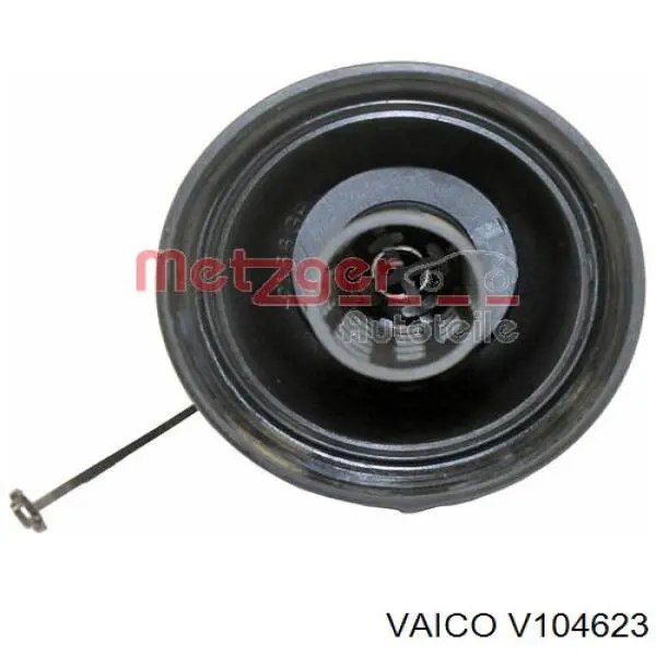 Кришка масляного фільтра V104623 VEMO/Vaico