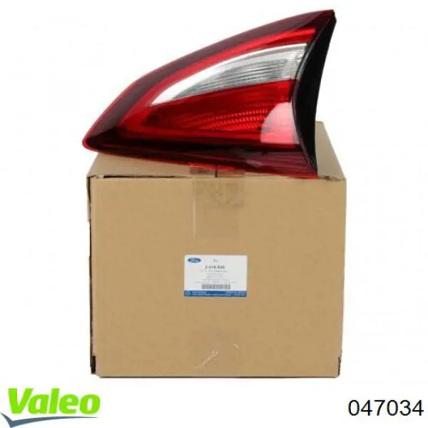 Стоп задній VALEO 047034 ціна, від 141.56 USD