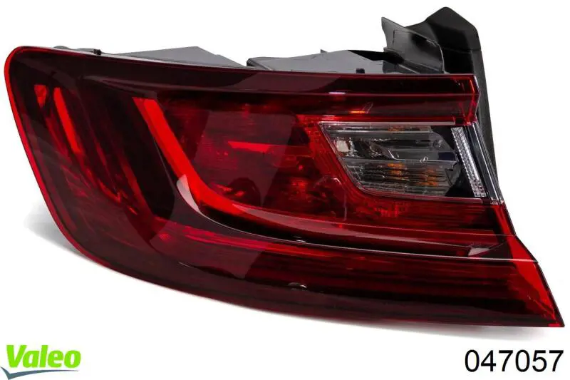 Задня ліва зовнішня фара VALEO 047057 ціна, від 156.27 USD