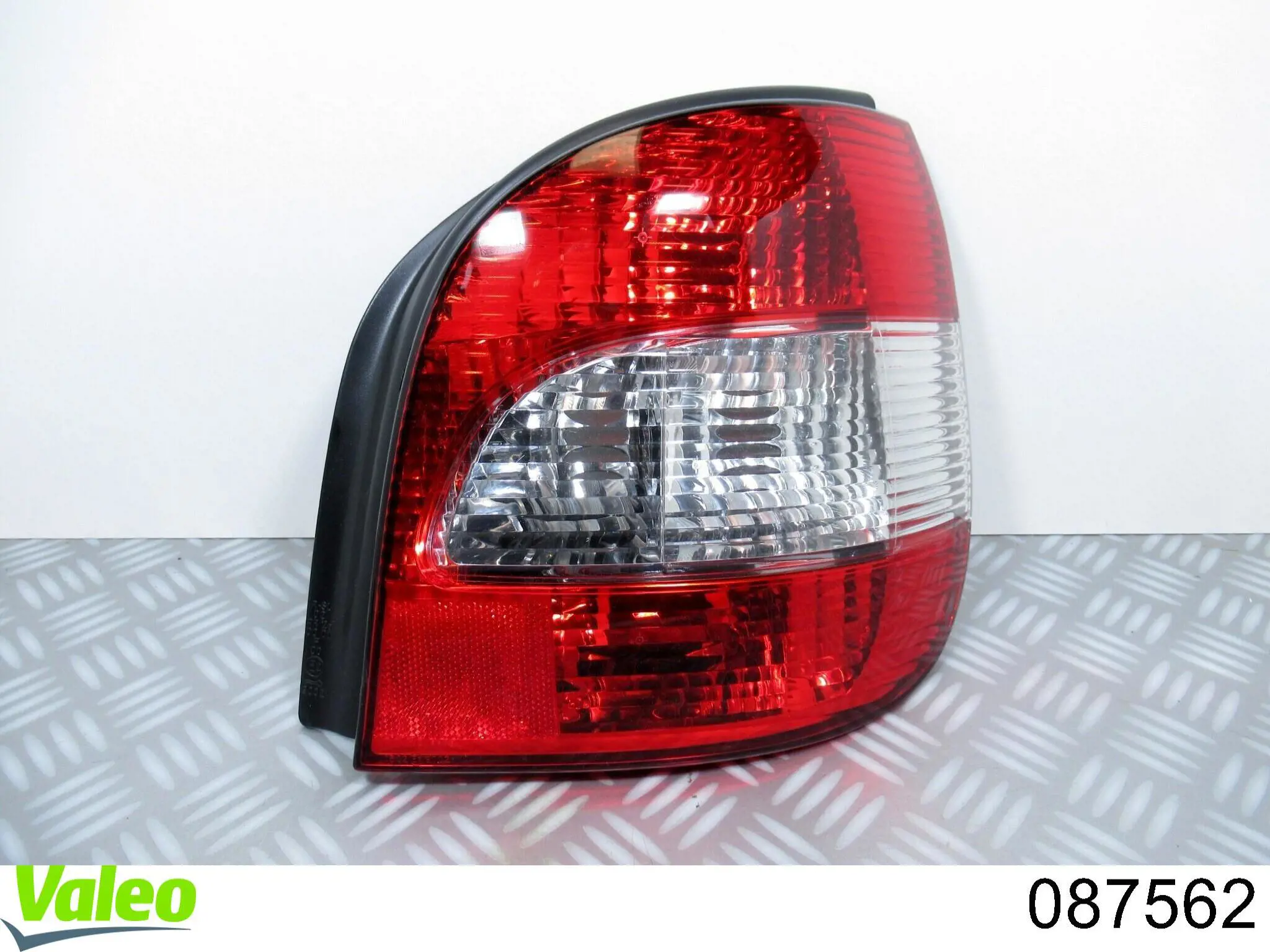 Лівий стоп 087562 VALEO