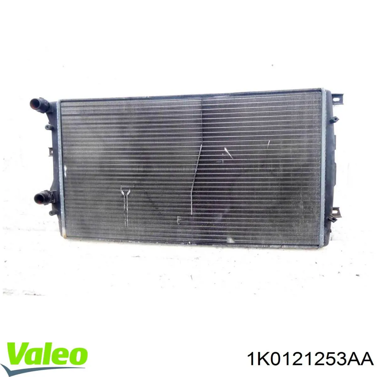Купити 1K0121253AA VALEO Радіатор двигуна