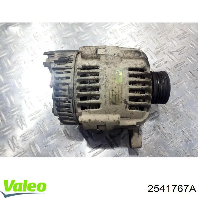 Генератор 2541767A VALEO