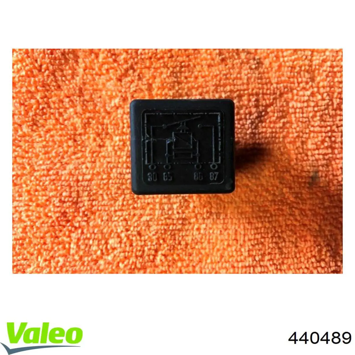 Генератор автомобільний VALEO 440489