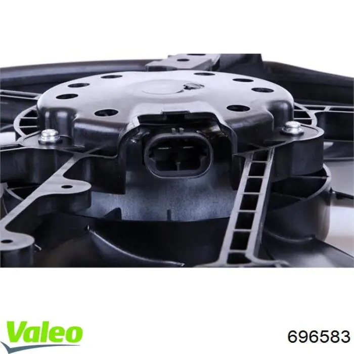 696583 VALEO Дифузор радіатора охолодження, в зборі з мотором і крильчаткою