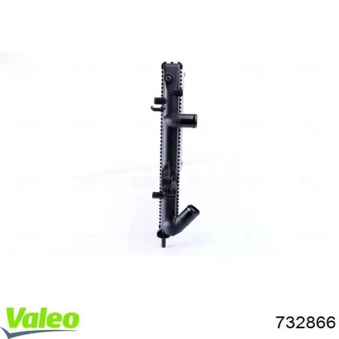 Радіатор 8200189286 Renault (RVI)