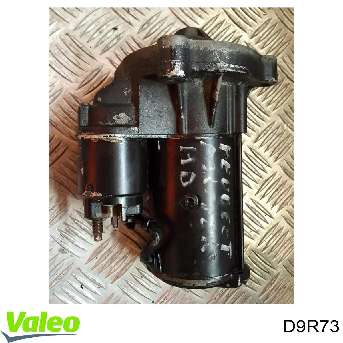 D9R73 VALEO Стартер двигуна