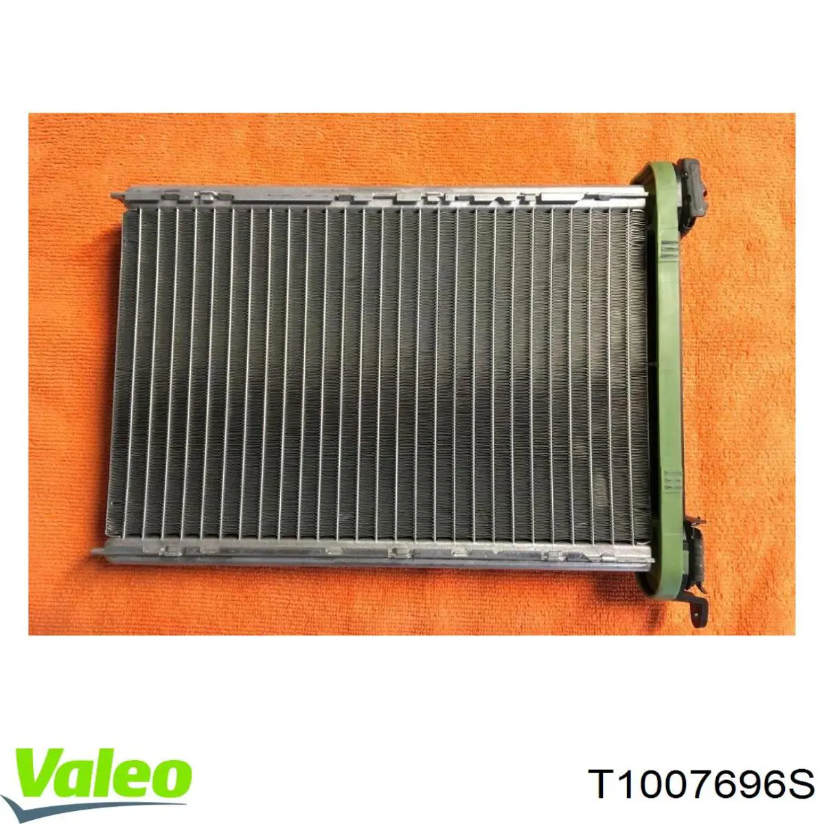 Радіатор пічки (обігрівача) VALEO T1007696S ціна, від 46.26 USD
