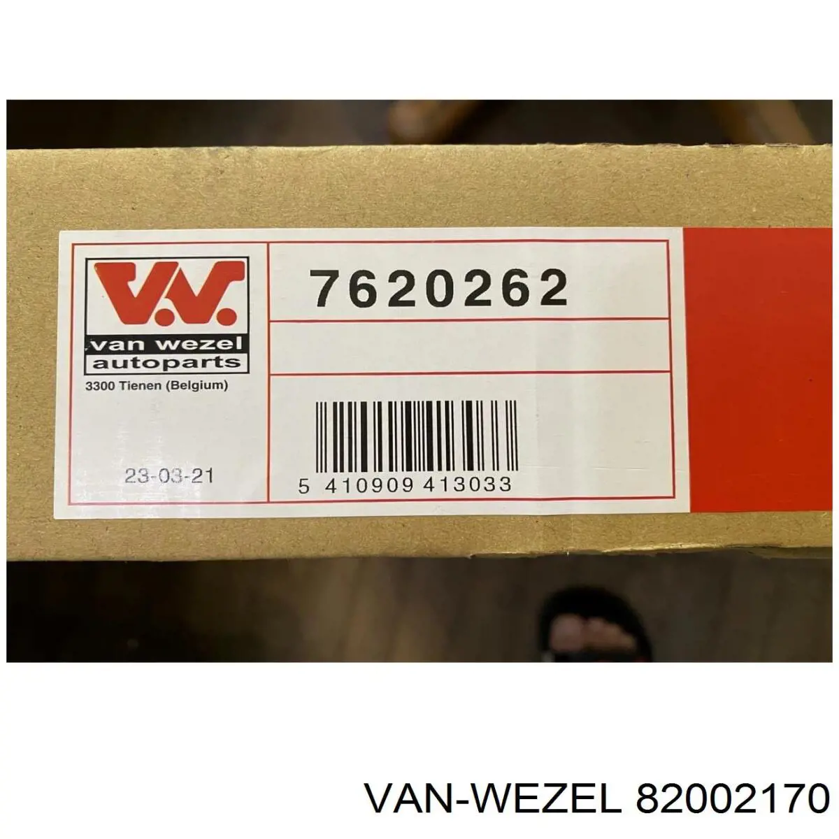 Радіатор основний VAN Wezel 82002170 ціна, від 92.80 USD