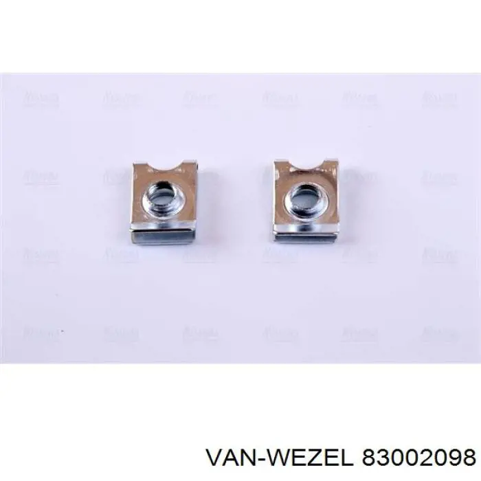 Радіатор основний VAN Wezel 83002098 ціна, від 61.01 USD