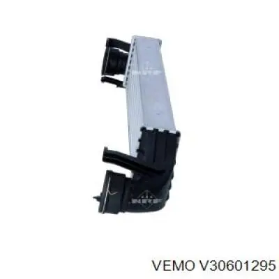 V30-60-1295 Vemo Радіатор интеркуллера