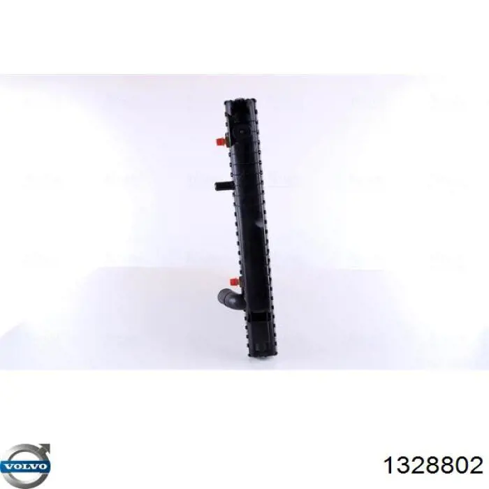 Радіатор 1328802 Volvo