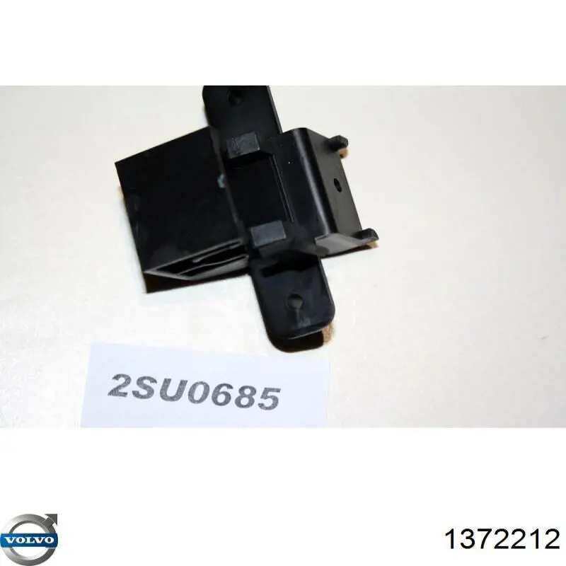 Ліхтар задній лівий Volvo 1372212 ціна, від 348.85 USD
