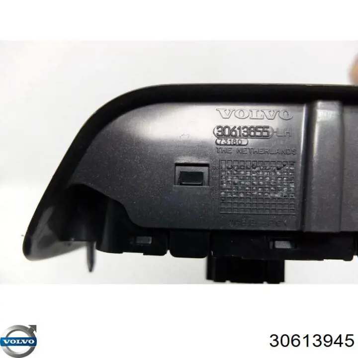  Volvo 30613945 ціна, від 28.12 USD