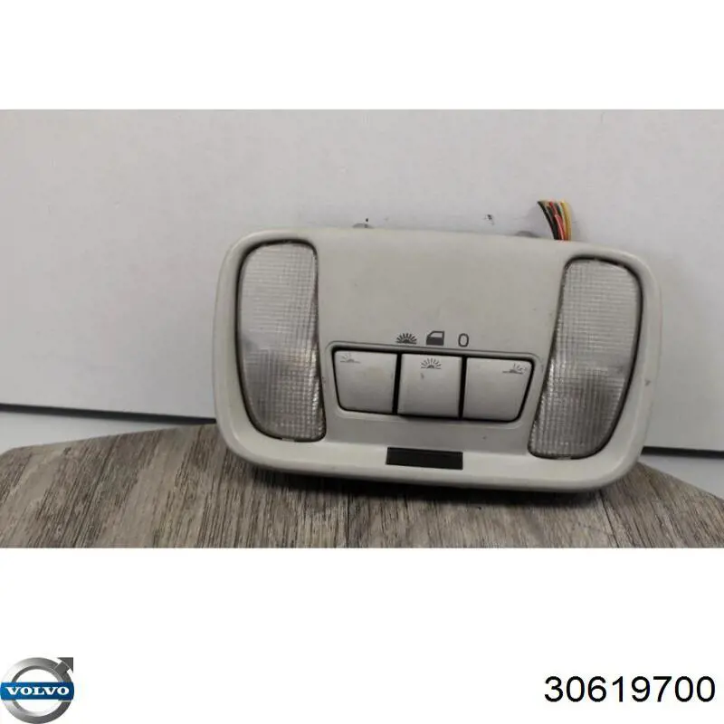 Плафон освітлення салону/кабіни Volvo 30813530 ціна, від 6.33 USD