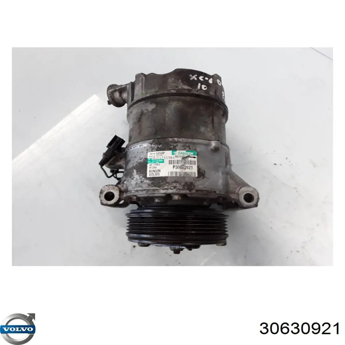 Компресор системи кондиціювання Volvo 30630921 ціна, від 126.69 USD