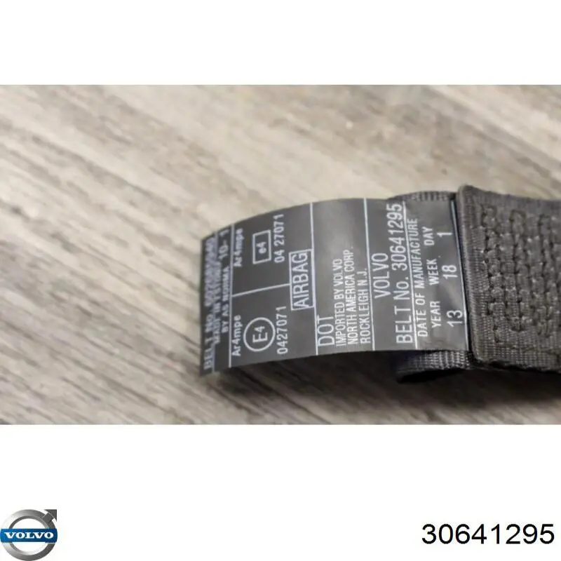 Пасок безпеки передній лівий Volvo 30641295 ціна, від 431.11 USD