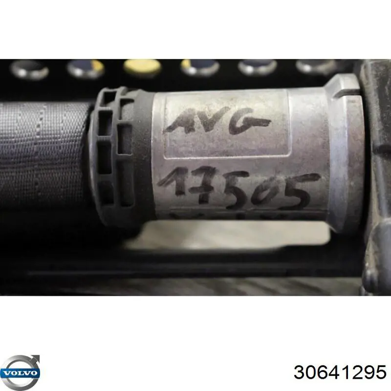 Купити 30641295 Volvo Пасок безпеки передній лівий