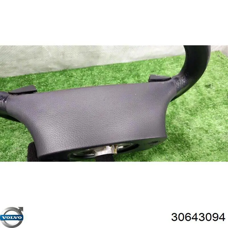 Рульове колесо Volvo 30643094 ціна, від 38.01 USD