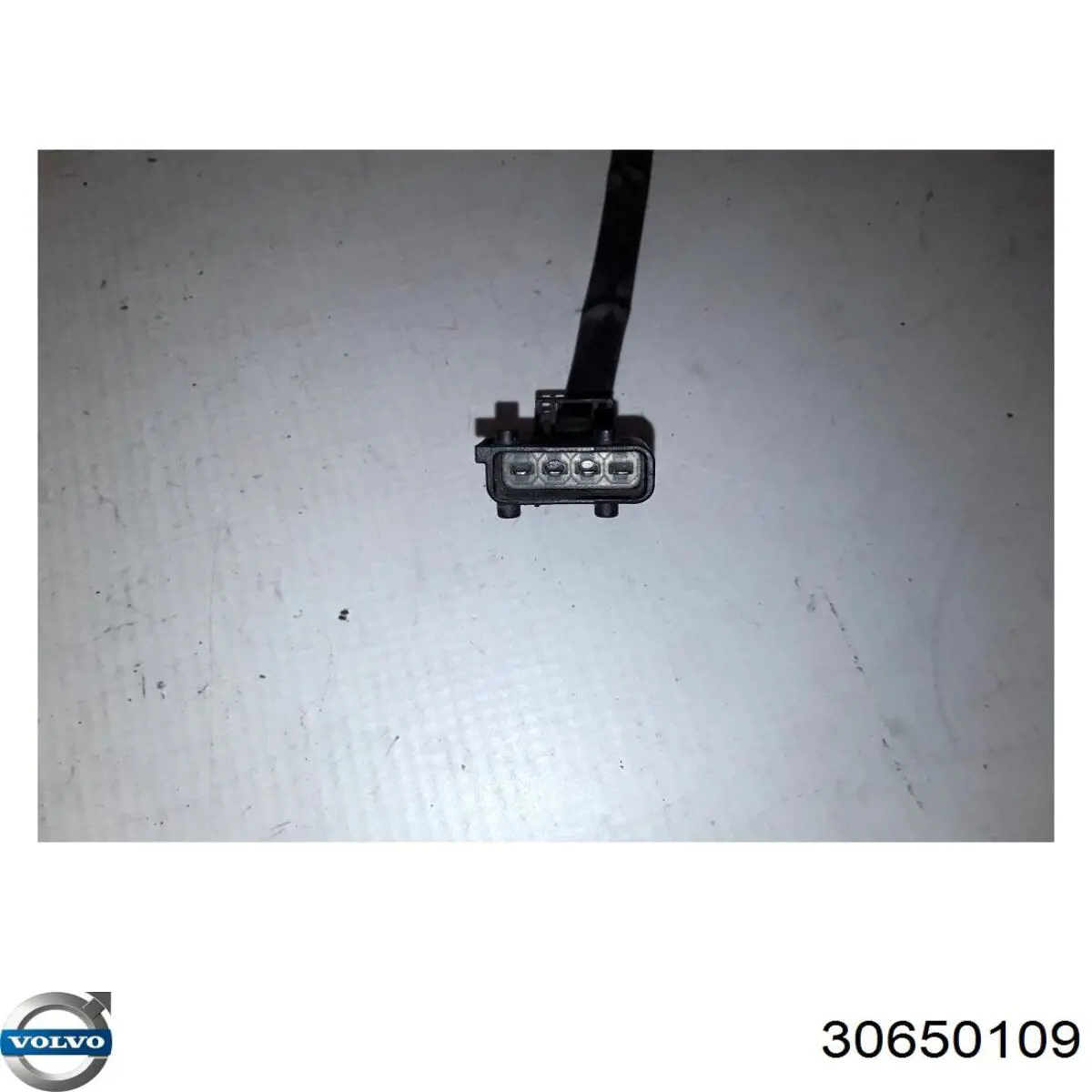 Лямбда-зонд 30650109 Volvo