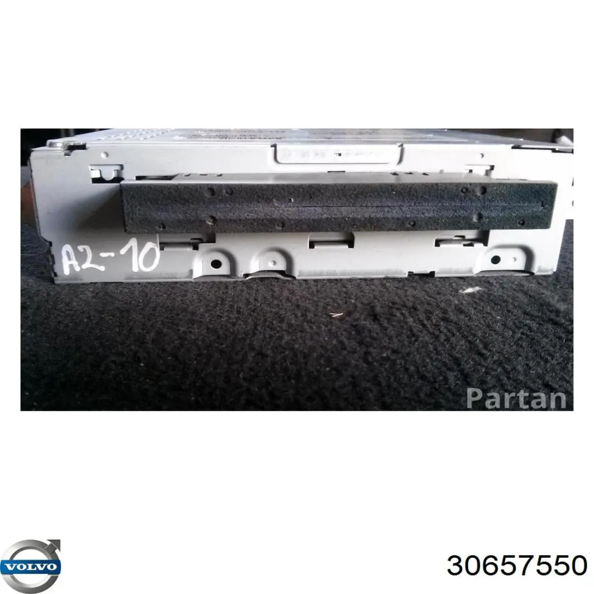  Volvo 30657550 ціна, від 28.15 USD