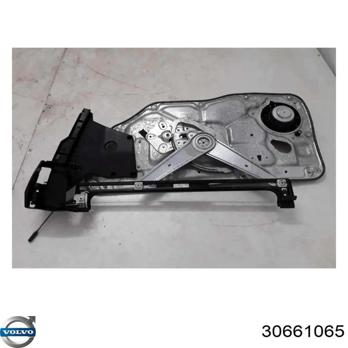 Купити 30661065 Volvo 