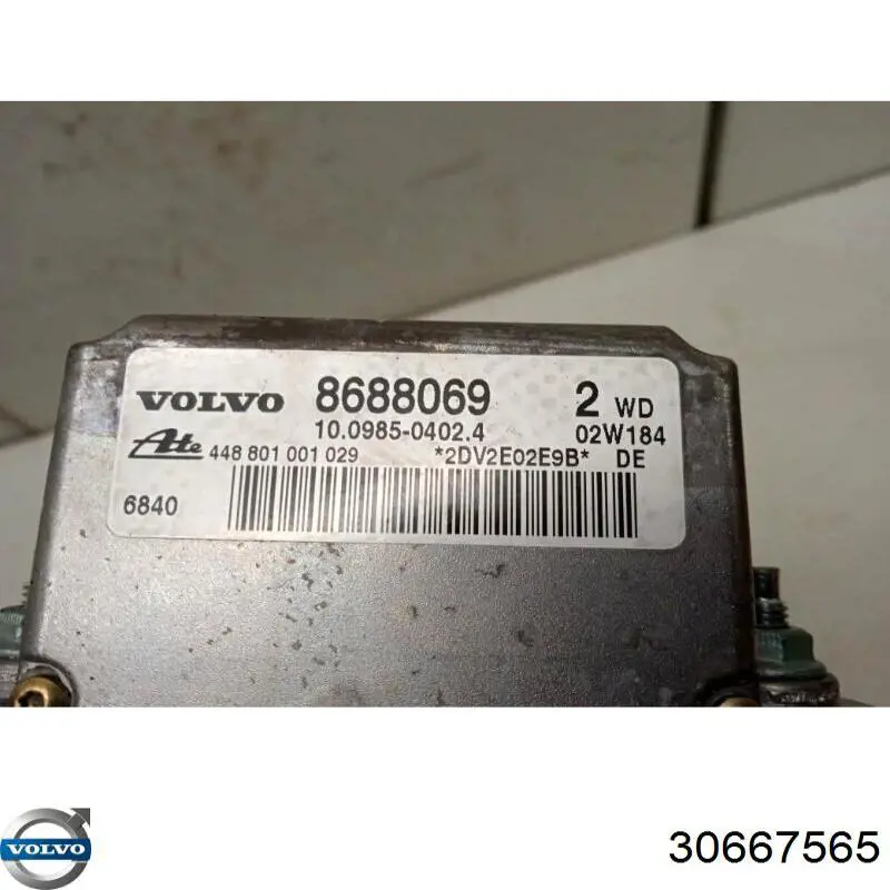 8688068 Volvo 