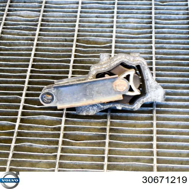 6G926P082AB Land Rover 