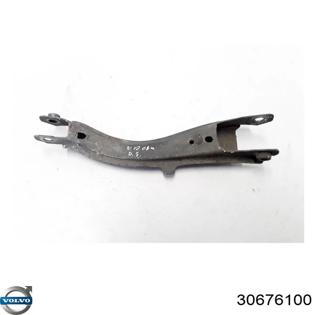 30676100 Volvo 