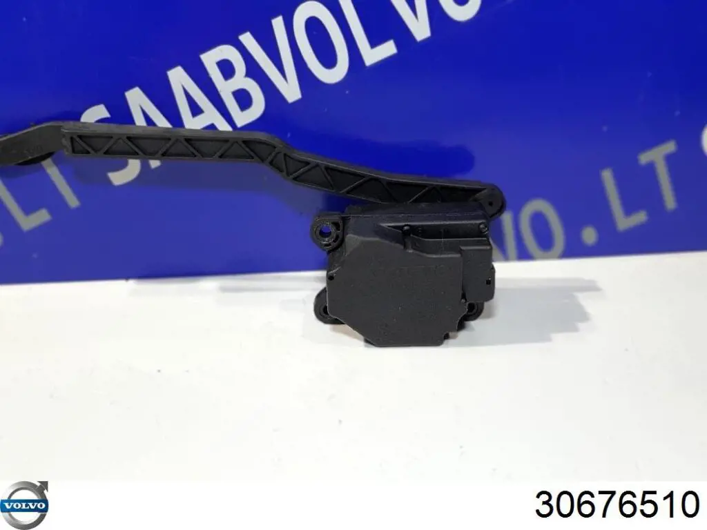 Купити 30676510 Volvo Двигун заслінки рециркуляції повітря