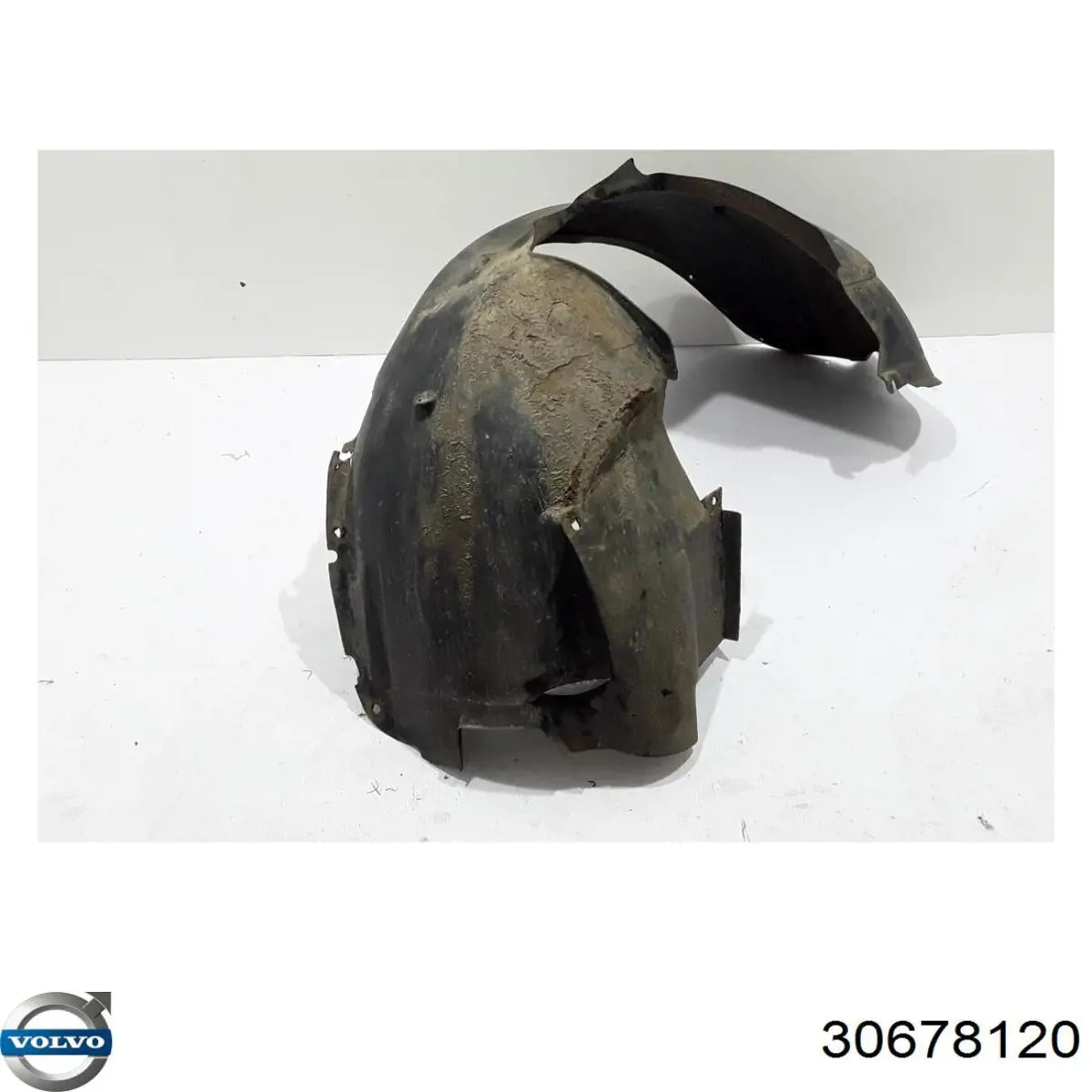 Підкрилок передній правий 8648174 Volvo