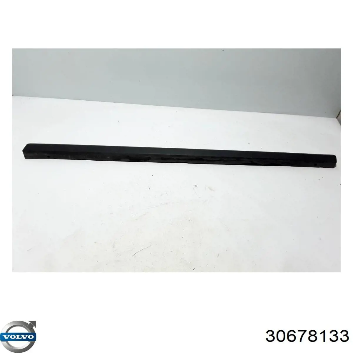 Купити 30678133 Volvo 