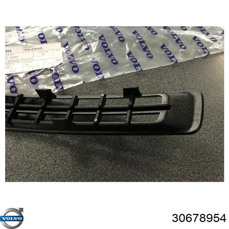 Купити 30678954 Volvo Оправа протитуманной фари